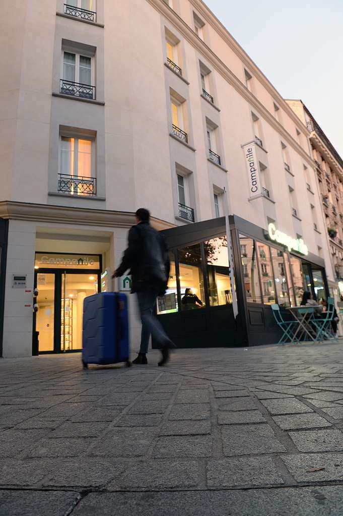 Hotel CAMPANILE PARIS - Clichy Centre Exterior foto